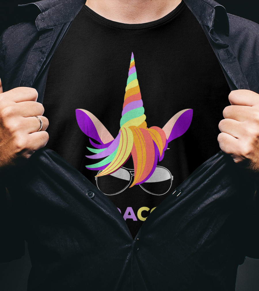 Unicorn Dad Funny Dadacorn Rainbow Horn Sunglasses T-Shirt
