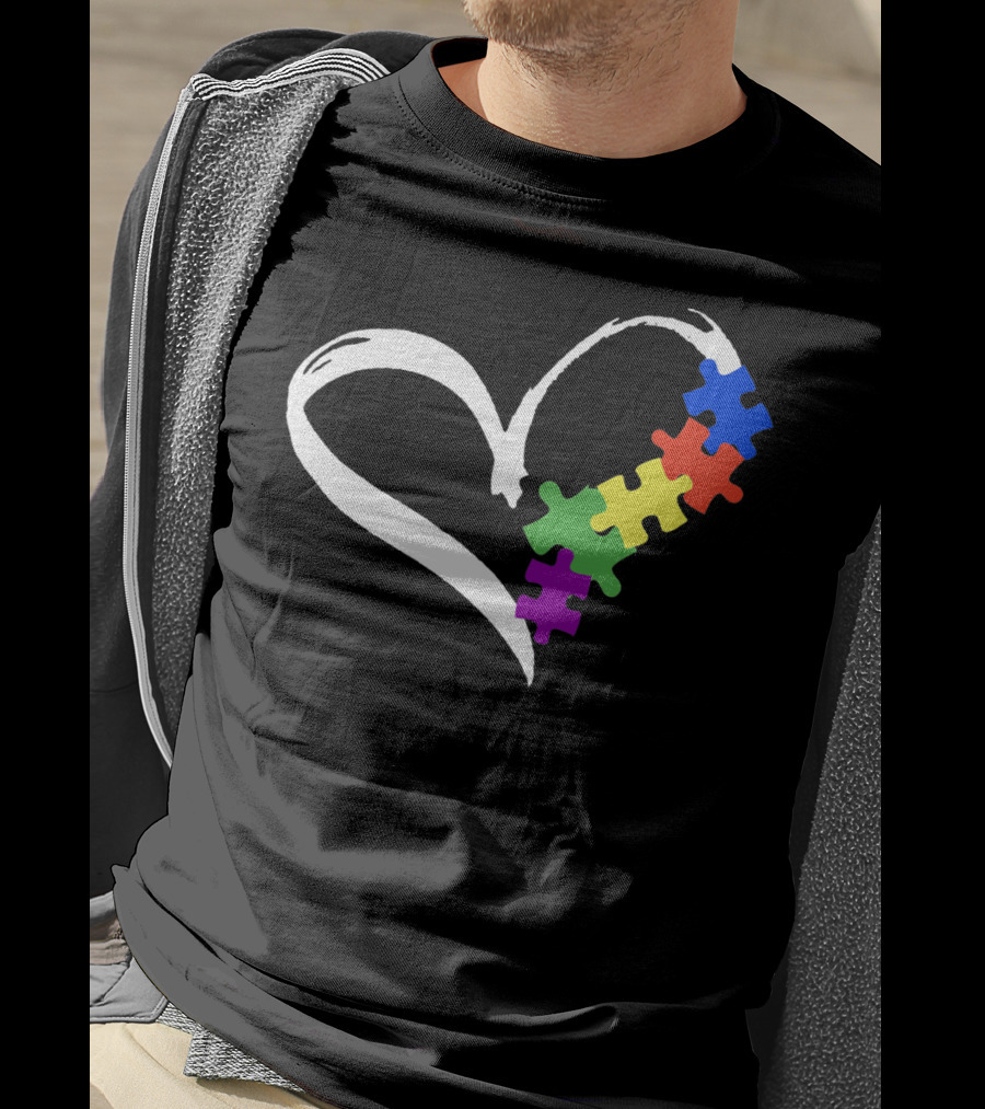 Puzzle Heart Autism Love T-Shirt