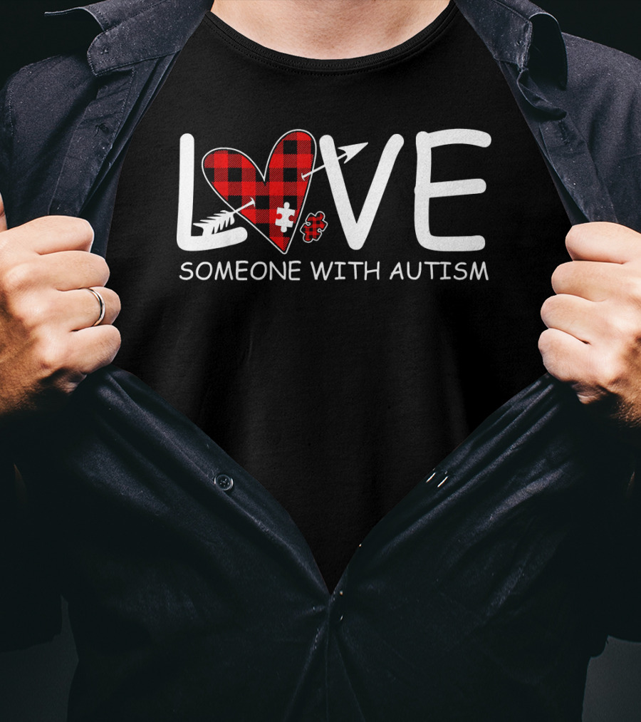 Love Someone With Autism Red Plaid Heart Puzzle Piece T-Shirt