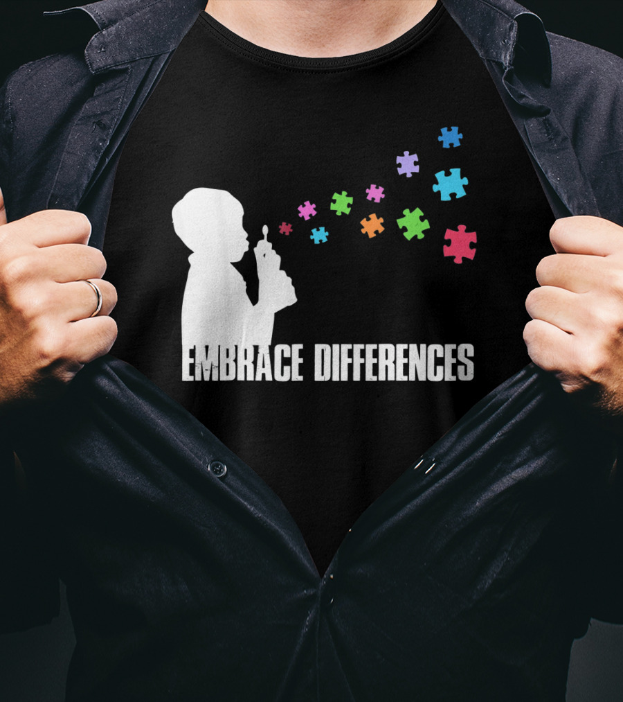 Embrace Differences Support Auti Autism Puzzle Pieces Bubbles T-Shirt
