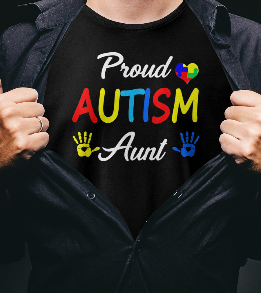Proud Aunt Autism Awareness Family Handprint Heart Puzzle T-Shirt