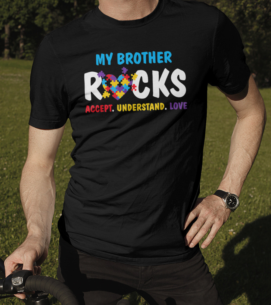 My Brother Rocks Accept Understand Love Puzzle Heart Autism Awareness T-Shirt