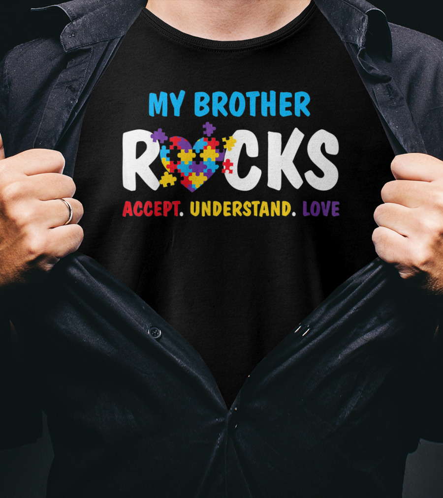 My Brother Rocks Accept Understand Love Puzzle Heart Autism Awareness T-Shirt