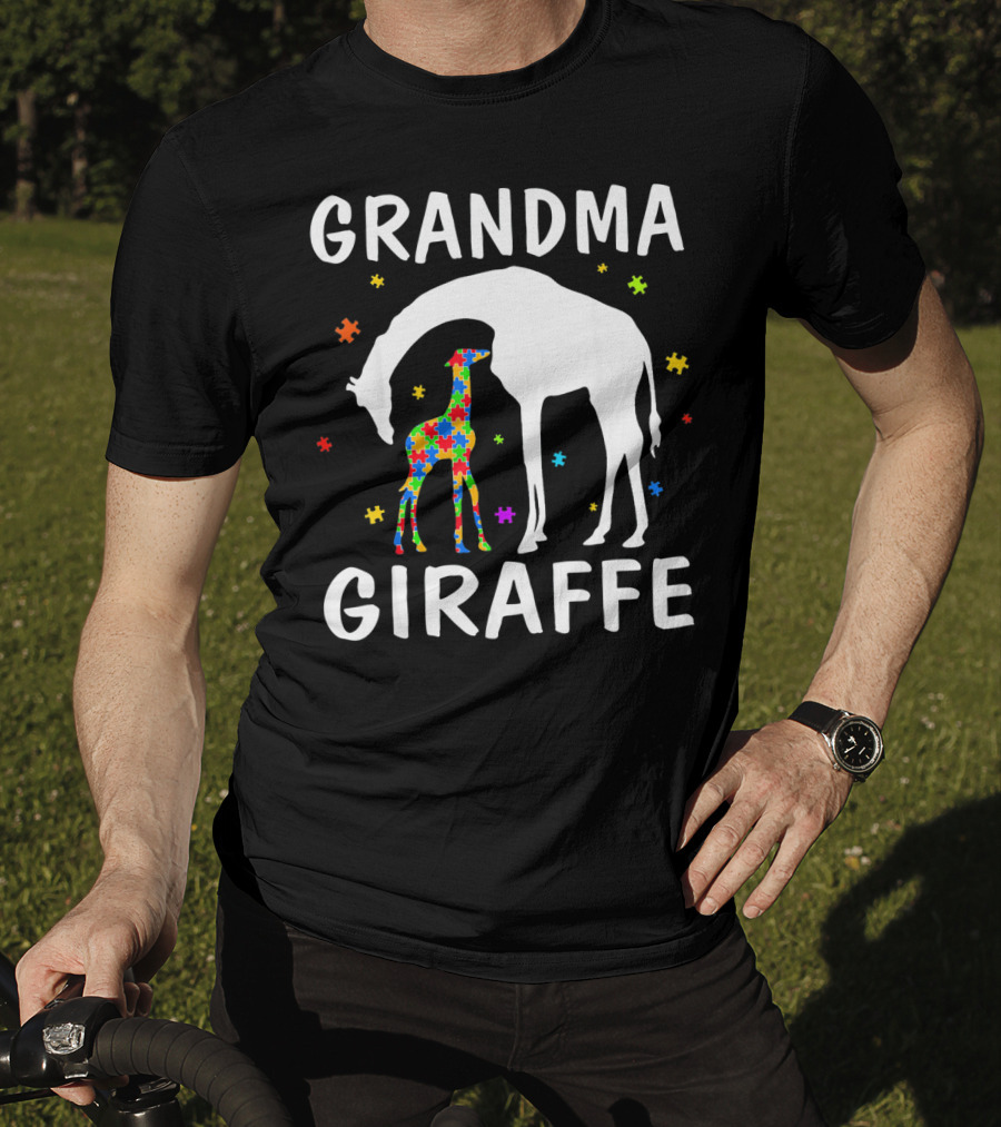 Grandma Giraffe Autism Awareness T-Shirt