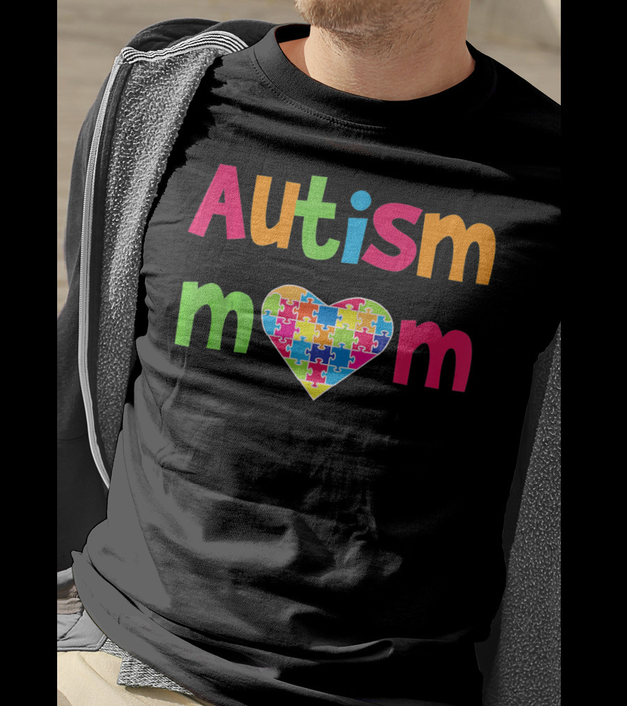 Autism Mom Heart Puzzle Autistic Awareness T-Shirt