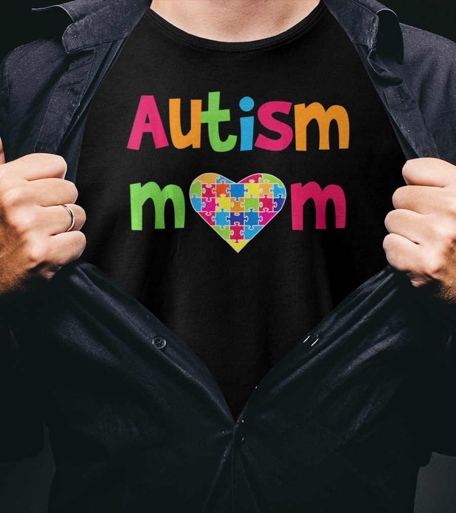 Autism Mom Heart Puzzle Autistic Awareness T-Shirt