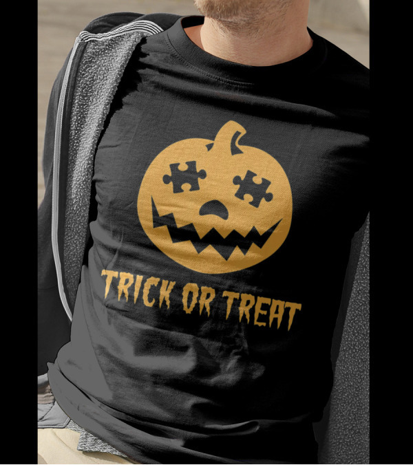 Trick Or Treat Halloween Autism Awareness Pumpkin Puzzle T-Shirt