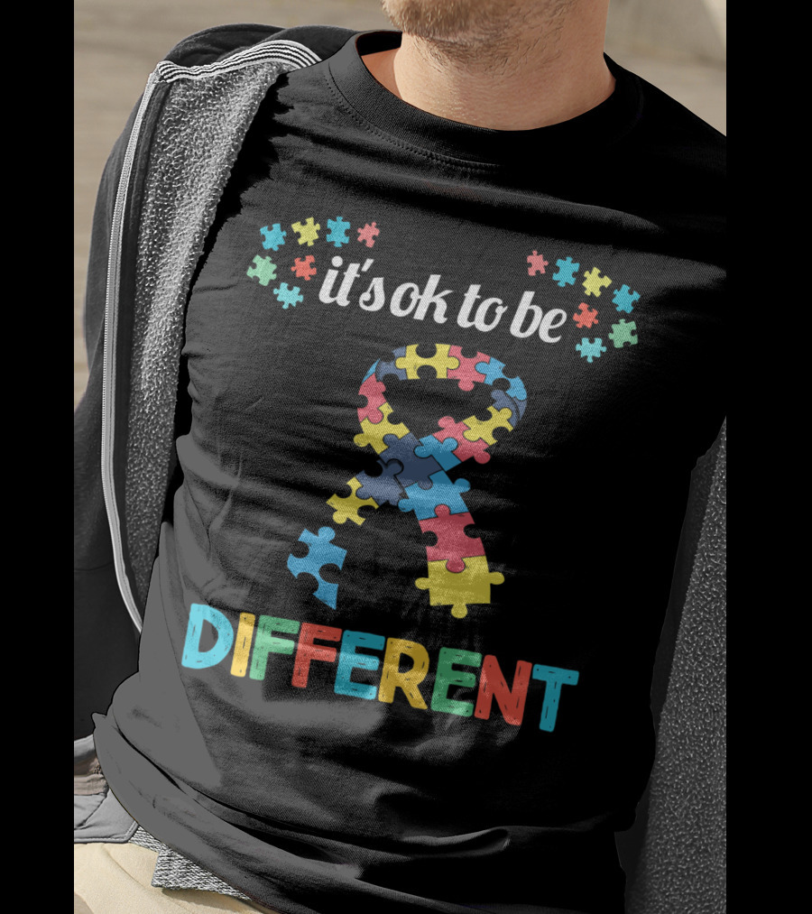 It's Ok To Be Different Autism Awareness Month Puzzle T-Shirt
