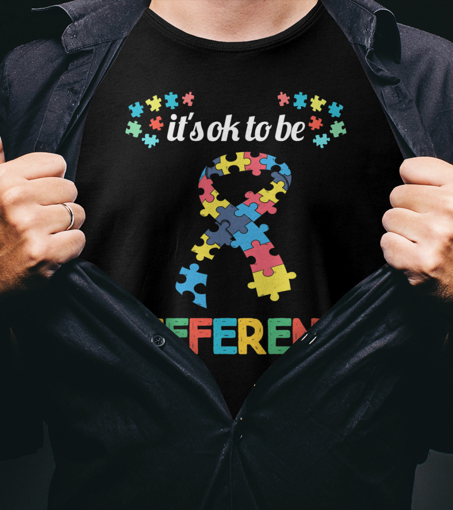 It's Ok To Be Different Autism Awareness Month Puzzle T-Shirt