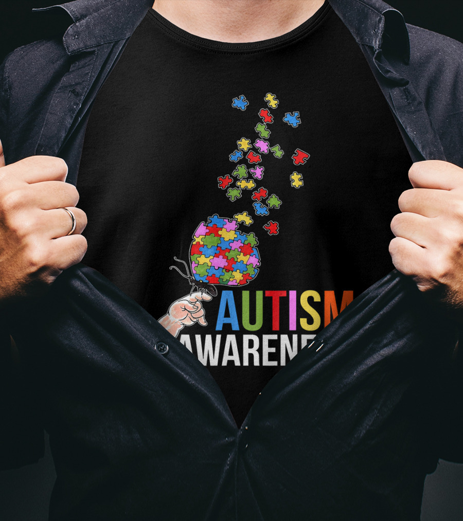 Autism Awareness Butterfly Puzzle Pieces Balloon T-Shirt