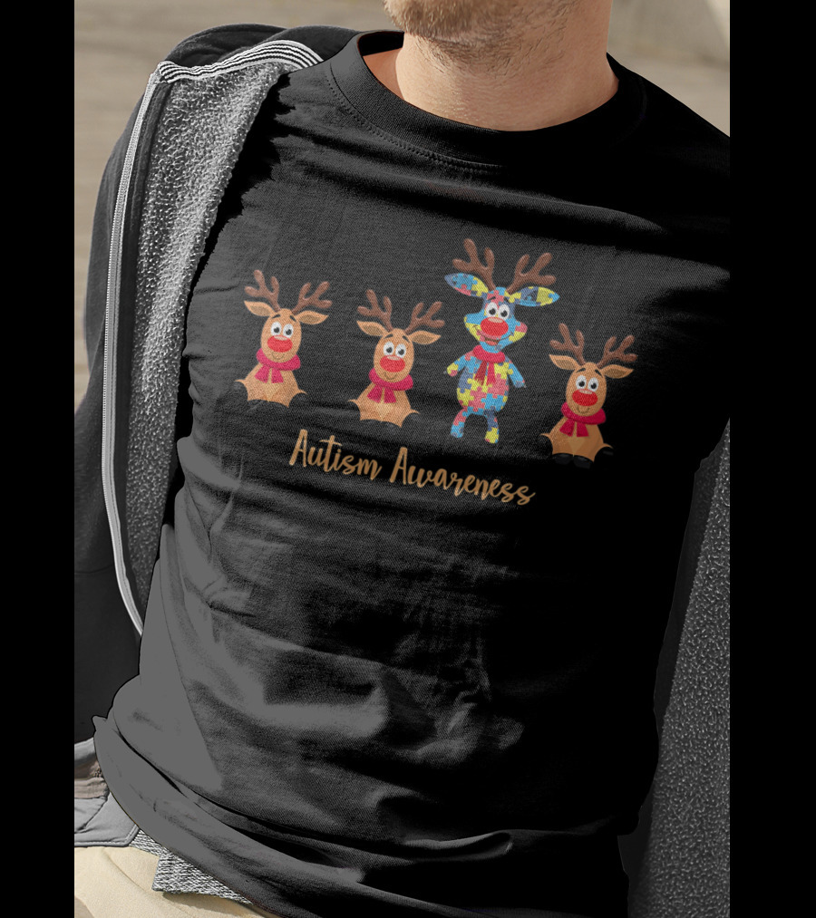 Autism Awareness Reindeer With Puzzle Pattern Symbols T-Shirt