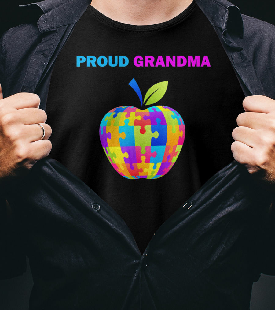 Proud Grandma Autism Awareness Puzzle Apple T-Shirt