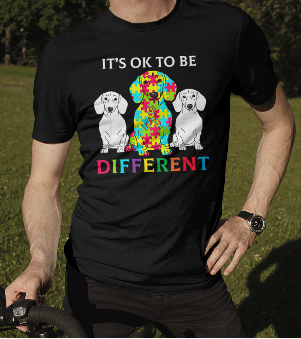 IT'S OK TO BE DIFFERENT DACHSHUND DOG AUTISM PUZZLE COLORFUL T-Shirt