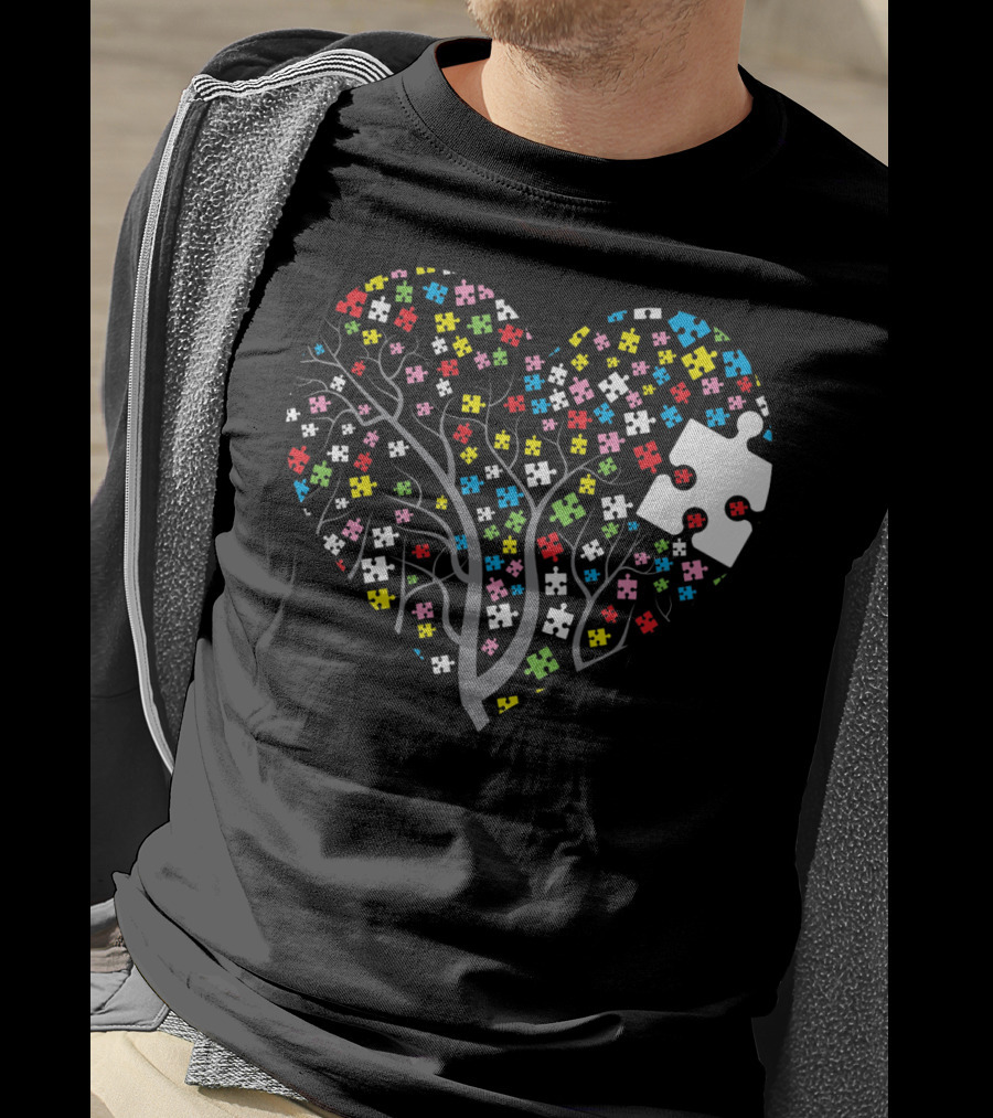 Autism Puzzle Heart Tree With Colorful Pieces T-Shirt