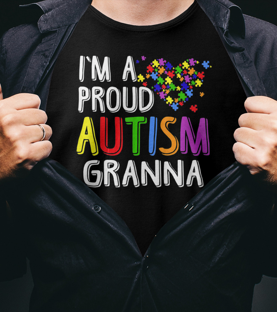 I'M A PROUD AUTISM GRANNA Puzzle Heart T-Shirt