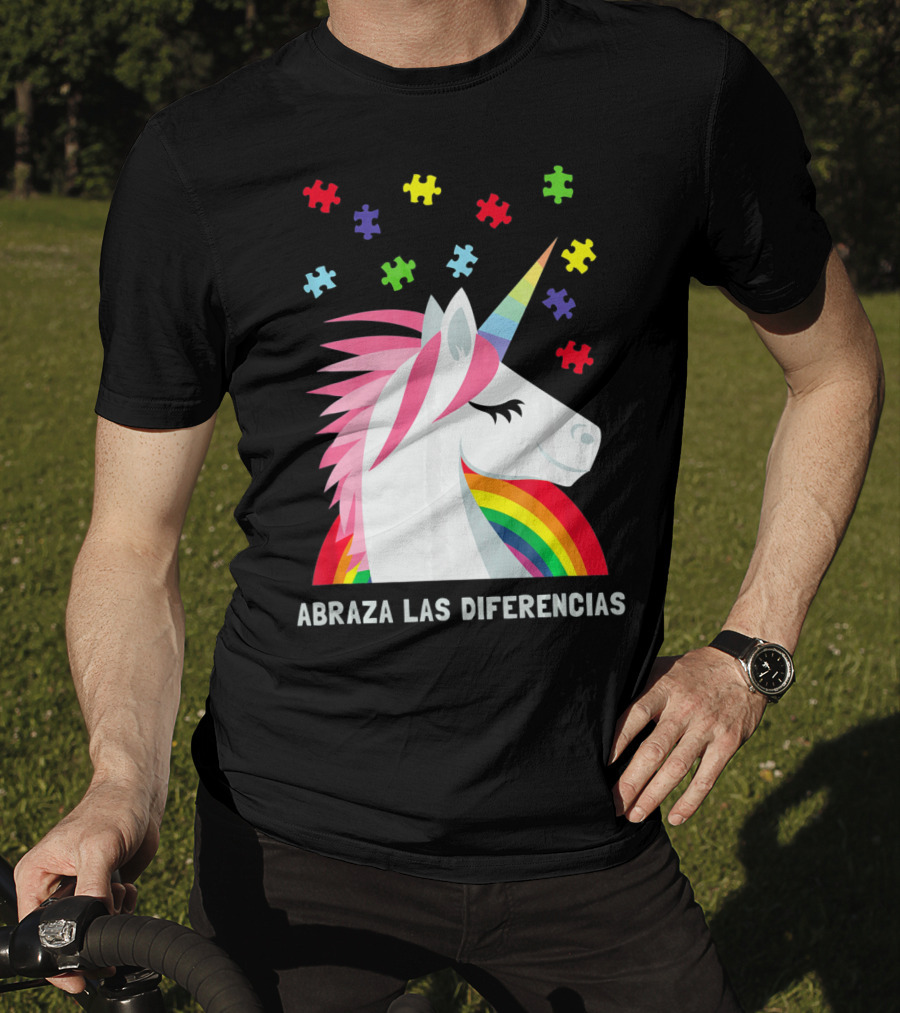 Abraza Las Diferencias Autism Awareness Spanish Unicorn Puzzle Pieces T-Shirt