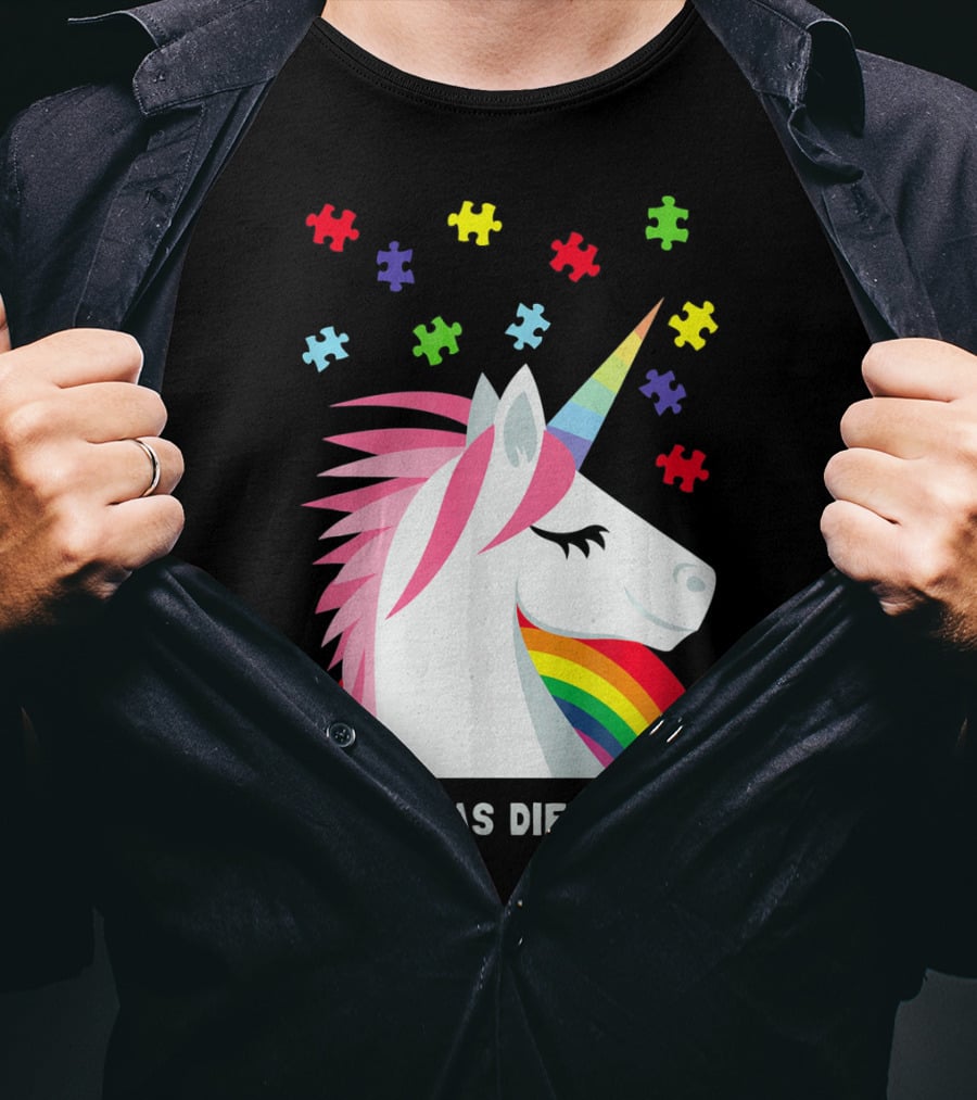Abraza Las Diferencias Autism Awareness Spanish Unicorn Puzzle Pieces T-Shirt