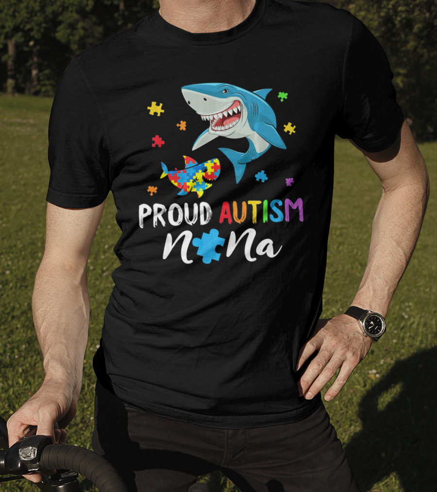Proud Autism Nana Shark With Colorful Puzzle Pieces T-Shirt