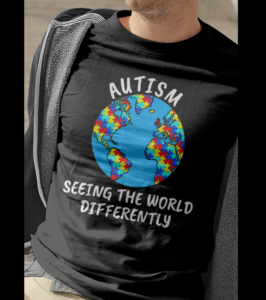 Autism Seeing The World Differently Puzzle Globe T-Shirt