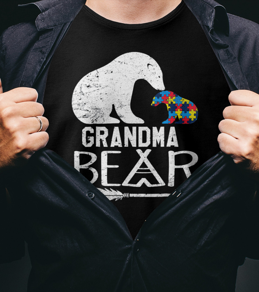 Grandma Bear Autism Awareness Puzzle Piece Arrow T-Shirt