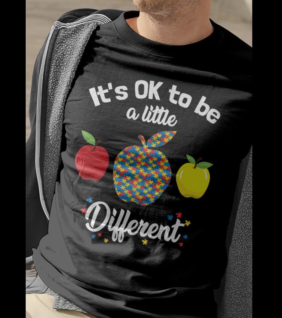 It's OK To Be A Little Different Apple Teacher Aut Puzzle Pattern Red Yellow T-Shirt