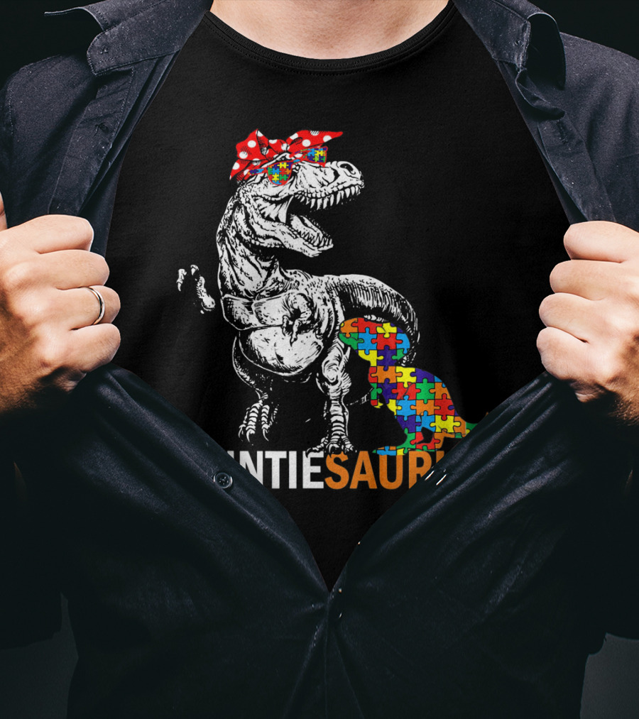 Auntie Saurus Puzzle Pattern Autism Dinosaur T-Shirt