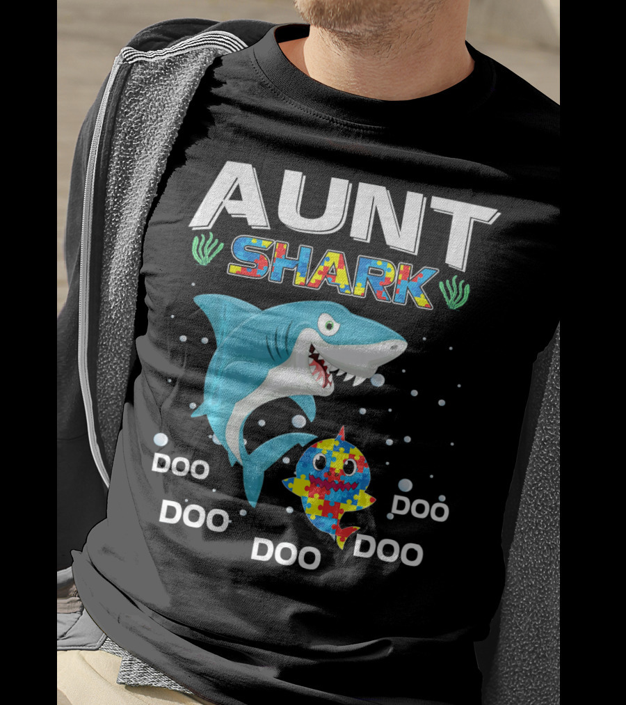 Aunt Shark Doo Doo Autism Awareness Puzzle Piece T-Shirt