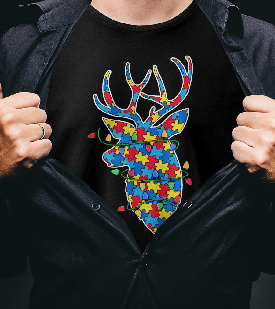 Christmas Autism Awareness Mom Puzzle Reindeer Lights T-Shirt