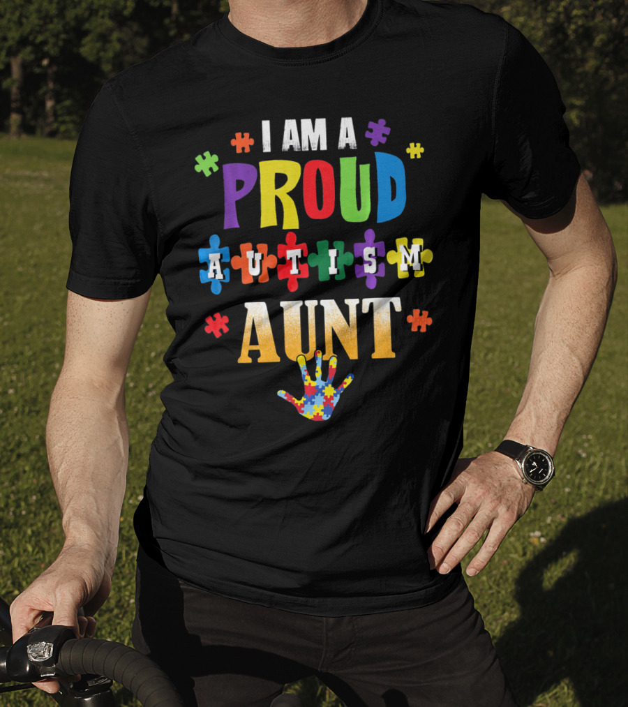 I Am A Proud Autism Aunt Puzzle Pieces Awareness T-Shirt