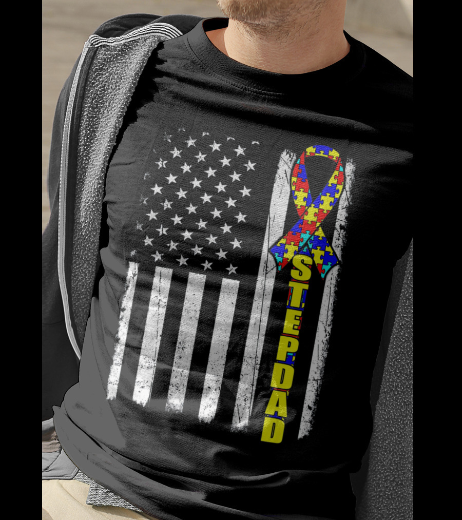 Stepdad Autism Awareness Puzzle Ribbon American Flag T-Shirt