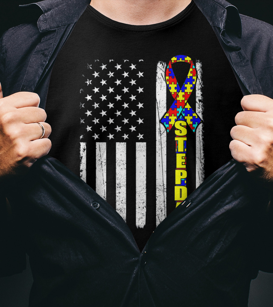 Stepdad Autism Awareness Puzzle Ribbon American Flag T-Shirt