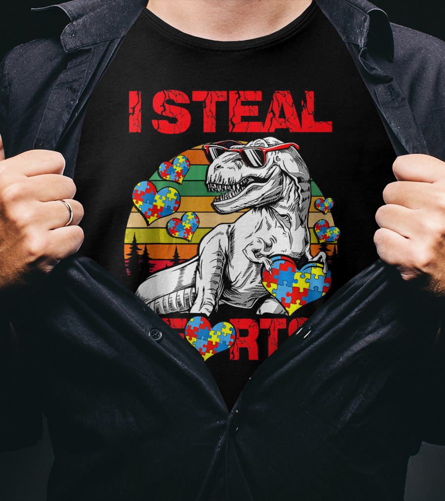 I Steal Hearts Autism Awareness Vintage Dinosaur T-Shirt