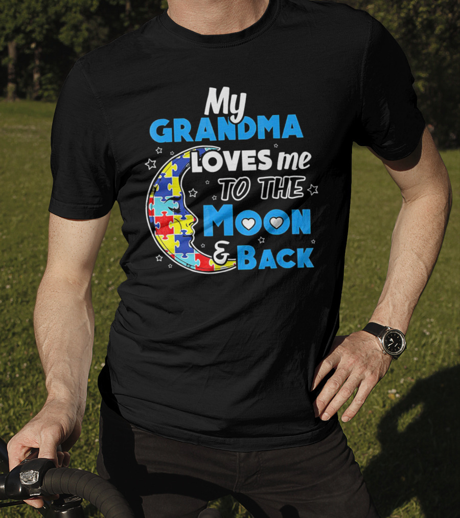 My Grandma Loves Me To The Moon And Back Puzzle Piece Moon Hearts Stars T-Shirt