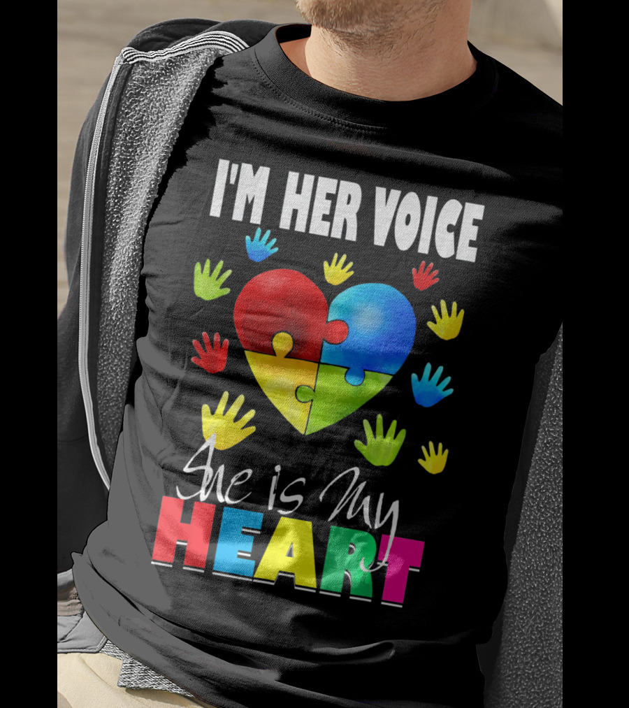 I'm Her Voice She Is My Heart Autism Awareness Puzzle Hands T-Shirt