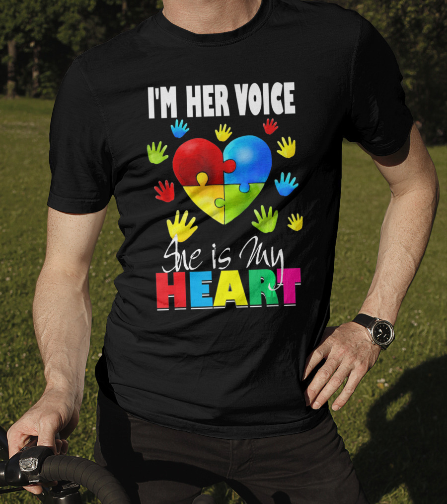 I'm Her Voice She Is My Heart Autism Awareness Puzzle Hands T-Shirt