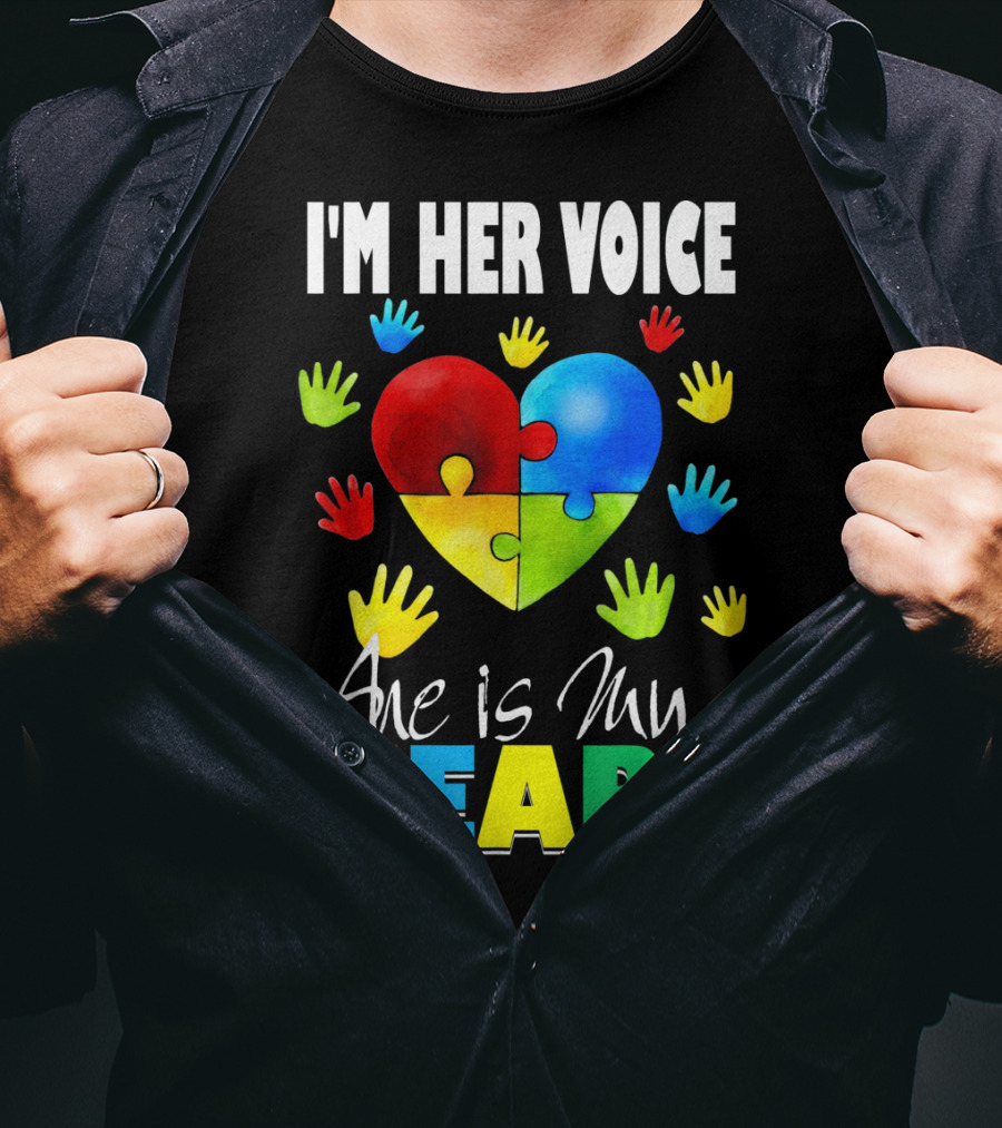 I'm Her Voice She Is My Heart Autism Awareness Puzzle Hands T-Shirt