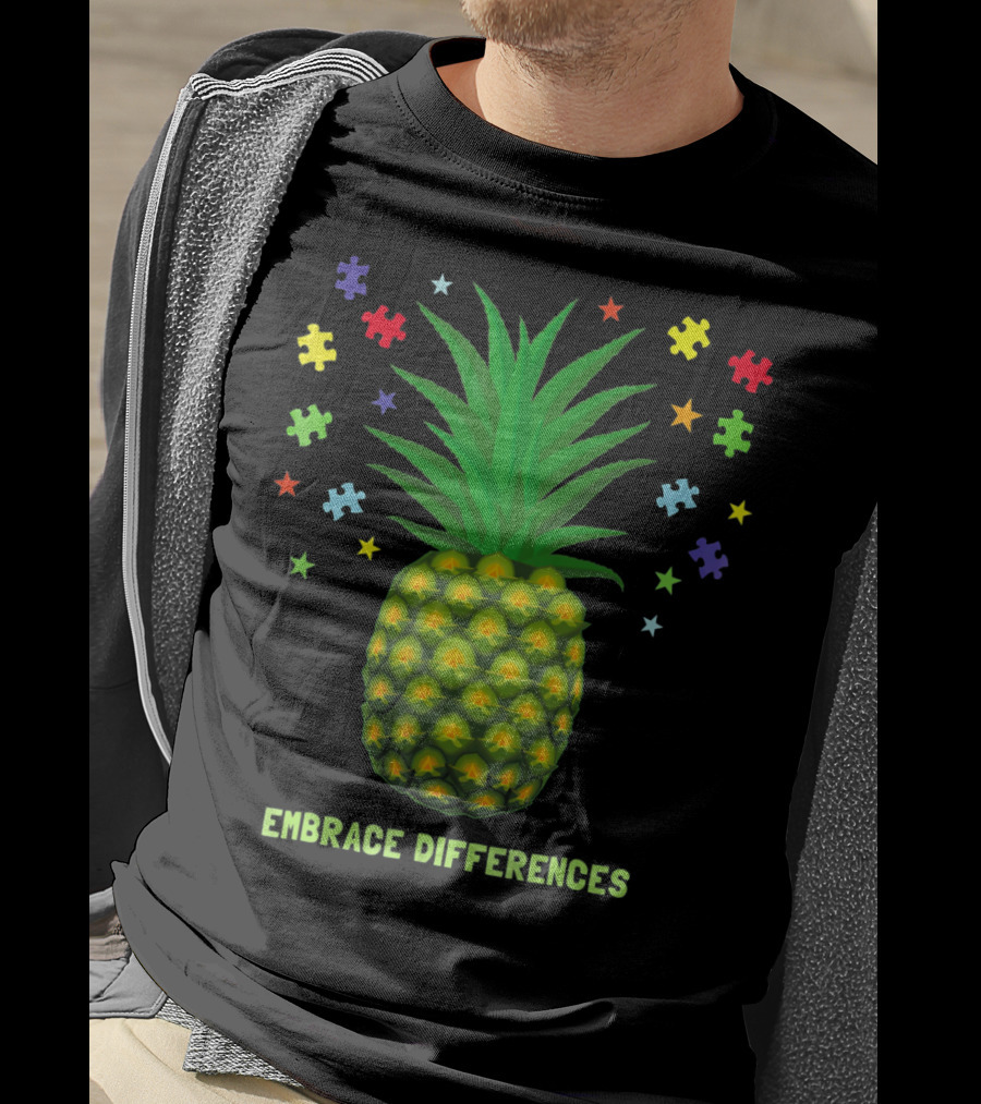 Embrace Differences Autism Awareness Beach Pineapple Puzzle Pieces T-Shirt