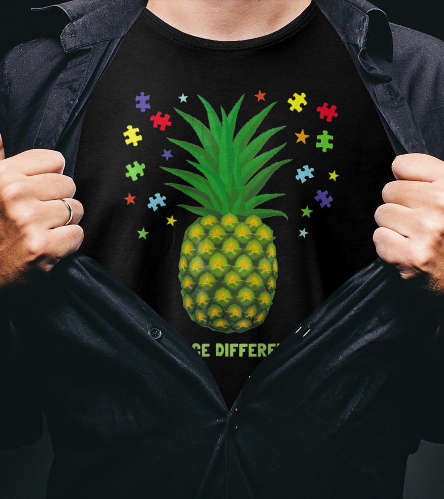 Embrace Differences Autism Awareness Beach Pineapple Puzzle Pieces T-Shirt