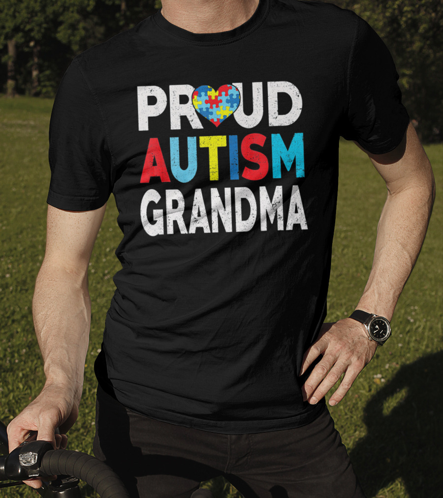 Proud Autism Grandma Heart Puzzle Love T-Shirt