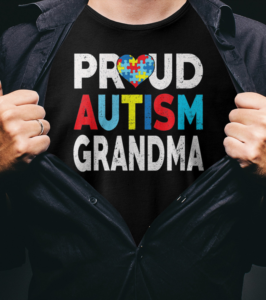 Proud Autism Grandma Heart Puzzle Love T-Shirt