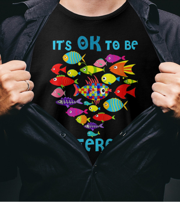 It's OK To Be Different Puzzle Fish Autism T-Shirt