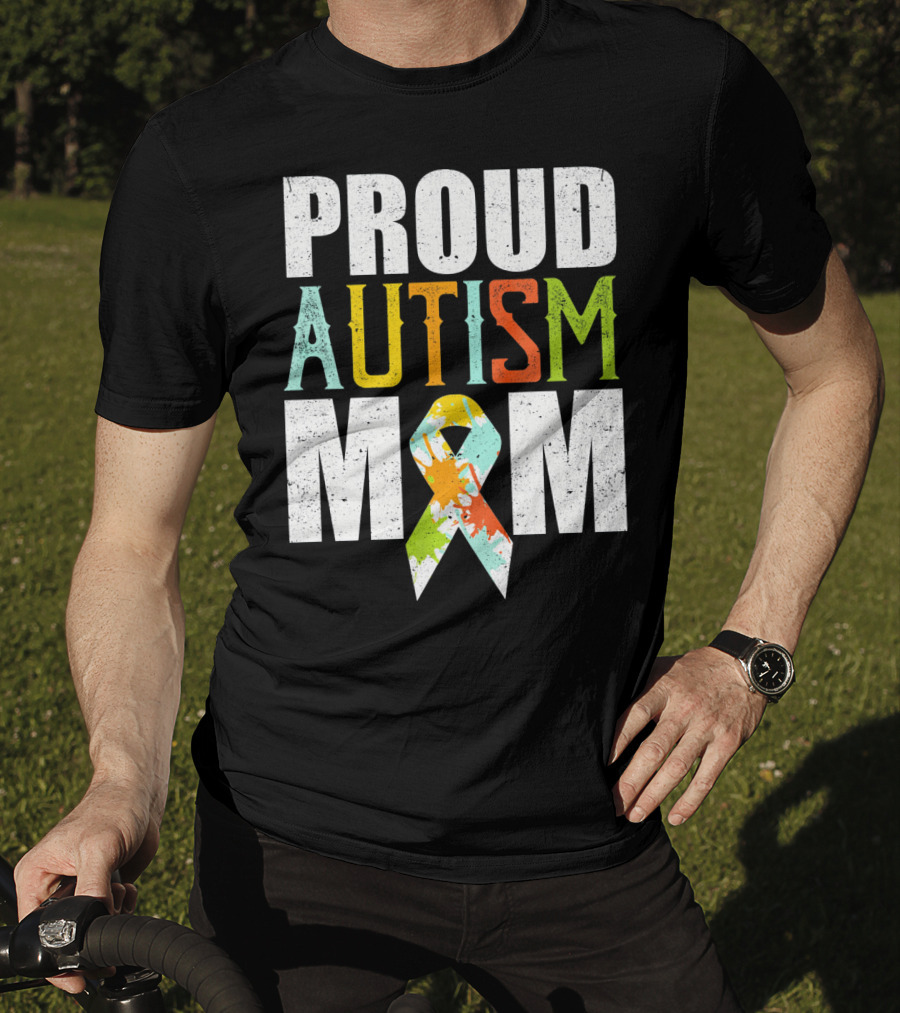 Proud Autism Mom Colorful Awareness T-Shirt