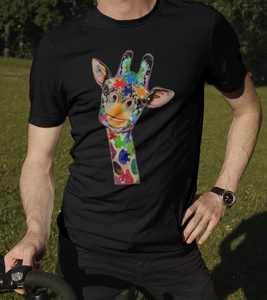 Cute Giraffe With Colorful Puzzle Pieces For Happy Autism Day Awareness T-Shirt