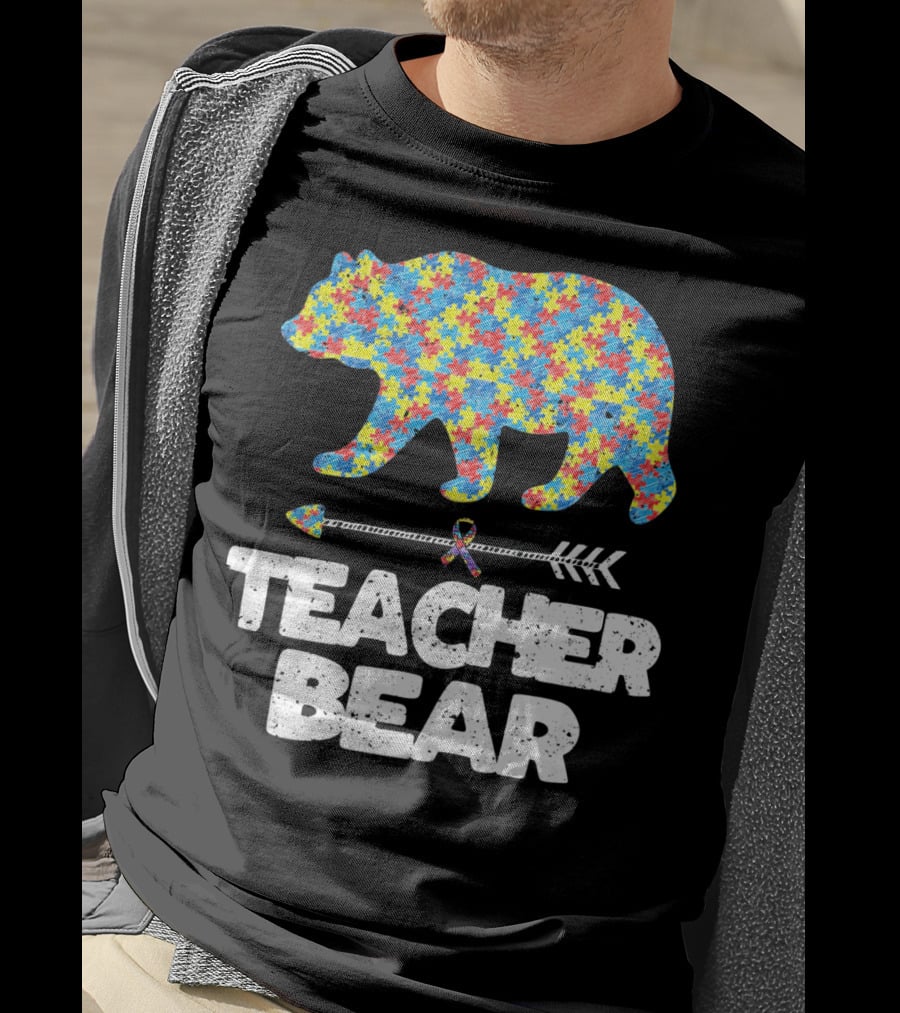 TEACHER BEAR Autism Puzzle Bear With Arrow T-Shirt