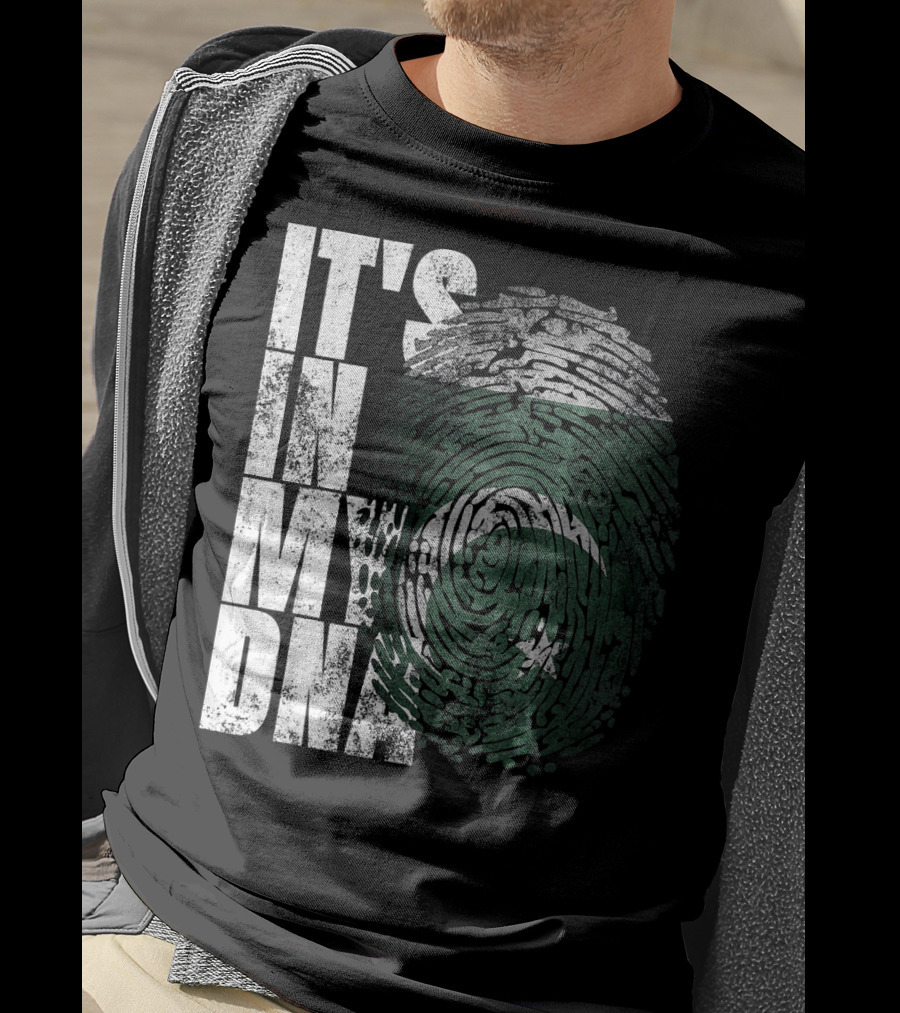 It's In My DNA Pakistani Flag Fingerprint T-Shirt