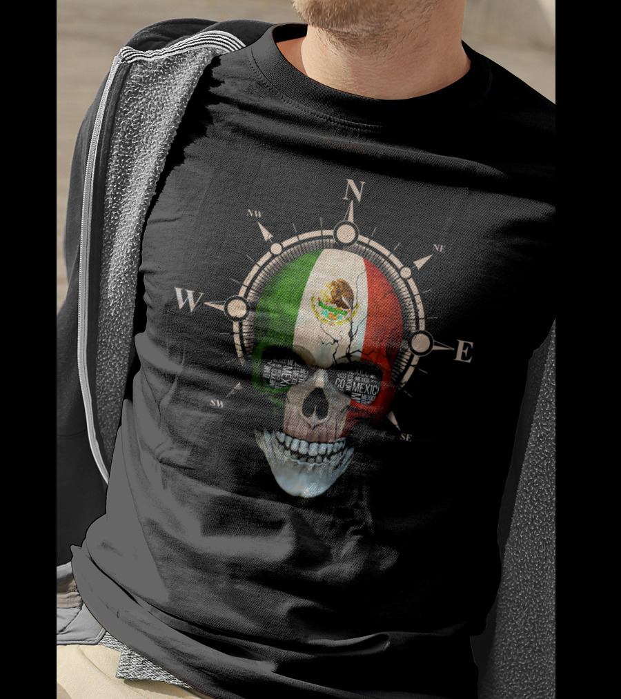Mexico Skull Compass Flag Mexican DNA Roots T-Shirt