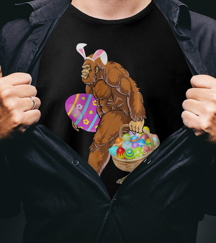 Bigfoot Easter Egg Hunt With Bunny Ears And Basket T-Shirt