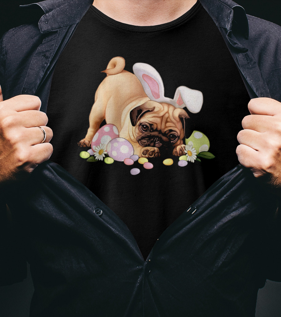 Pug Lovers Bunny Ears Happy Easter Eggs T-Shirt