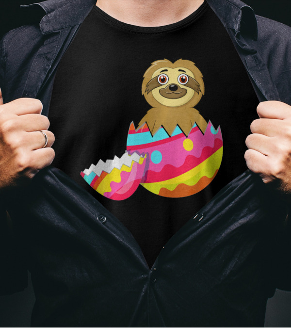 Funny Sloth Easter Egg Decorated Colorful Eggshell T-Shirt