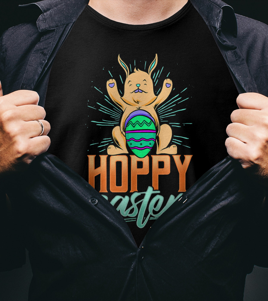 Hoppy Easter Cute Bunny With Easter Egg T-Shirt